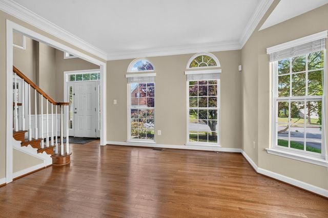 9202 CHARTERHOUSE RD, Frederick, MD 21704