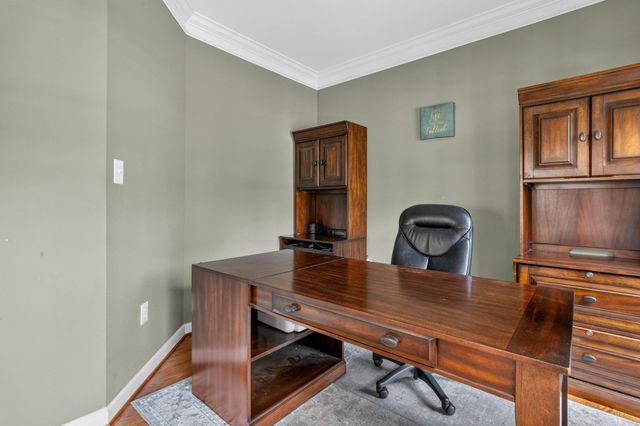 9202 CHARTERHOUSE RD, Frederick, MD 21704