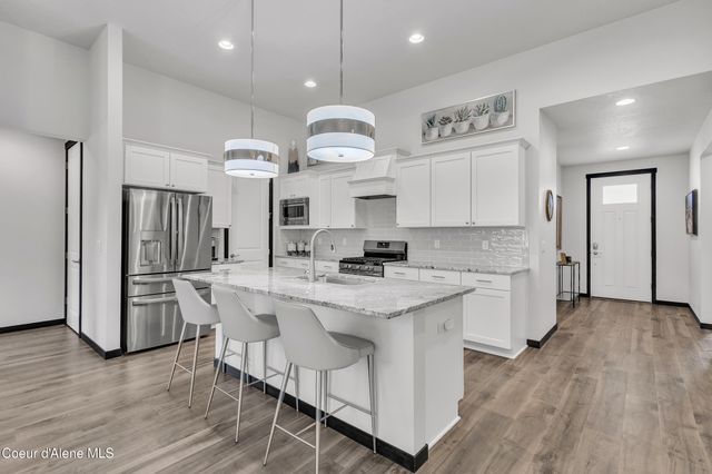 6969 N FREESTYLE DR, Coeur D'alene, ID 83815