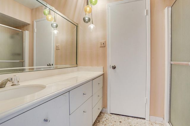 5203 Braesvalley Drive, Houston, TX 77096