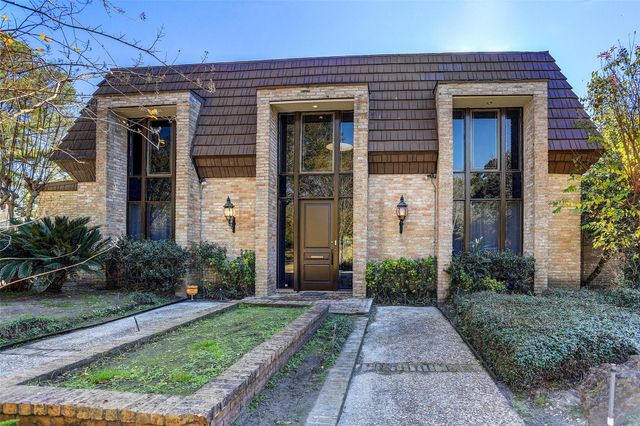 5203 Braesvalley Drive, Houston, TX 77096