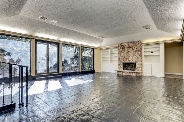5203 Braesvalley Drive, Houston, TX 77096