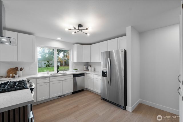 8616 146th Street Ct E, Puyallup, WA 98375