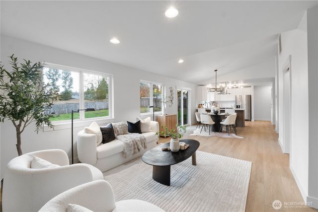 8616 146th Street Ct E, Puyallup, WA 98375