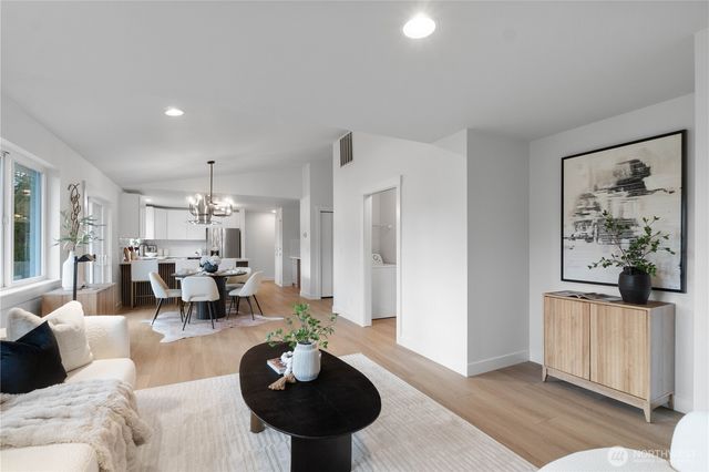 8616 146th Street Ct E, Puyallup, WA 98375