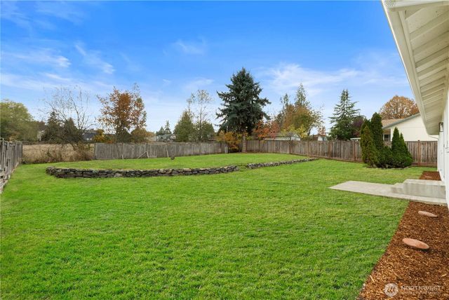 8616 146th Street Ct E, Puyallup, WA 98375