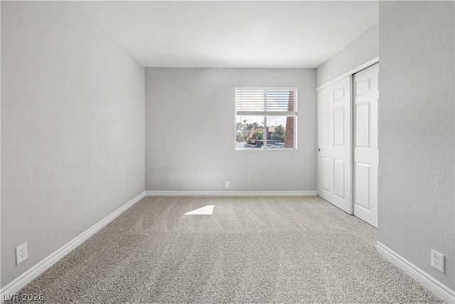 5061 River Glen Drive 80, Las Vegas, NV 89103