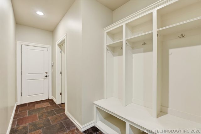 10529 S 92nd East Circle, Bixby, OK 74133