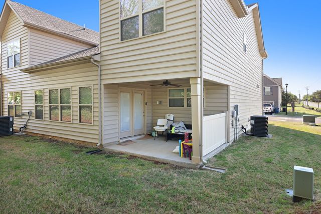 301 Homer Jackson Dr, Smyrna, TN 37167