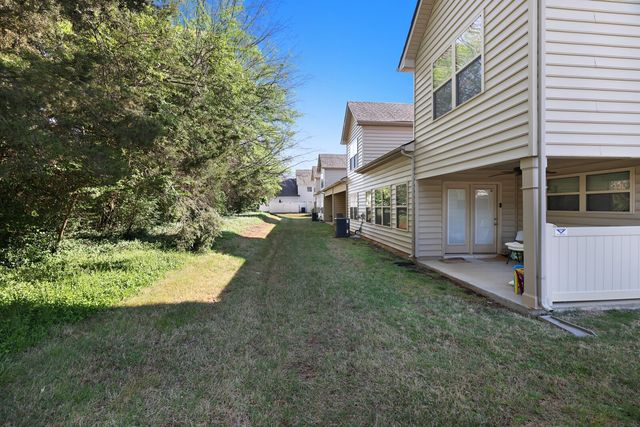 301 Homer Jackson Dr, Smyrna, TN 37167