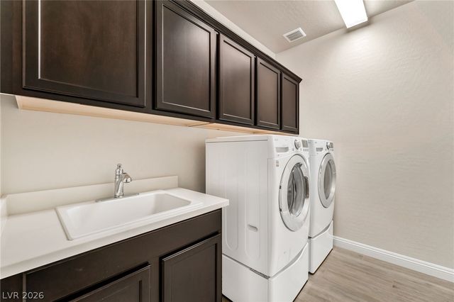 9729 Ponderosa Skye Court, Las Vegas, NV 89166