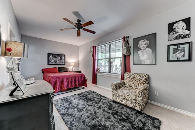 11987 Nelwood Street, Willis, TX 77318