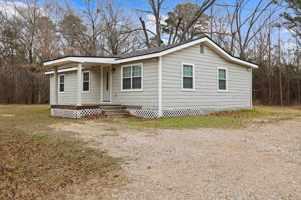 1767 County Road 2224, Daingerfield, TX 75638