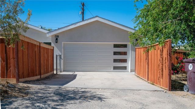 71690 Juanita, 29 Palms, CA 92277