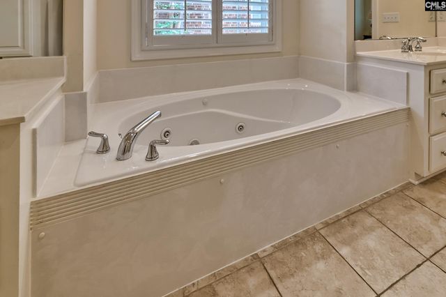 325 Chelmsford Way, Columbia, SC 29229