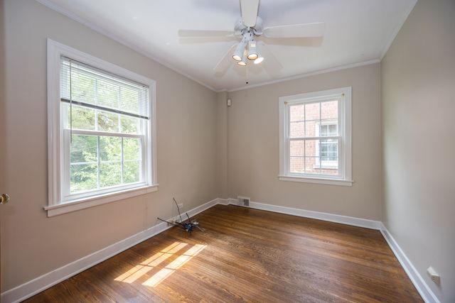 2701 W Fitch Avenue, Chicago, IL 60645