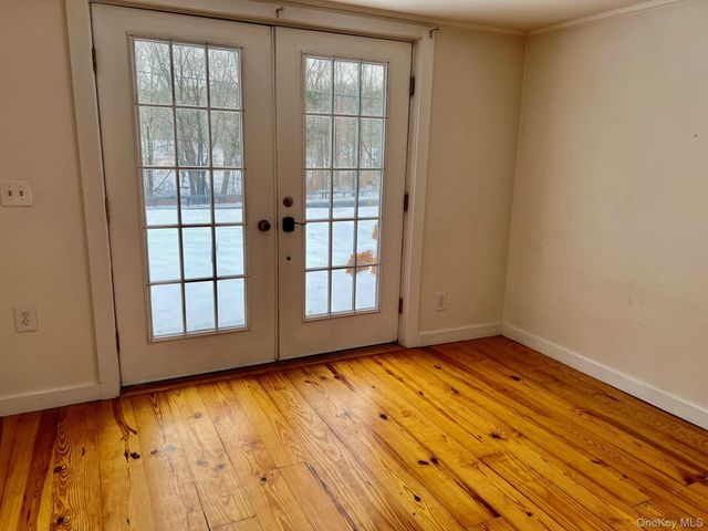 1245 Salt Point Turnpike, Pleasant Valley, NY 12569