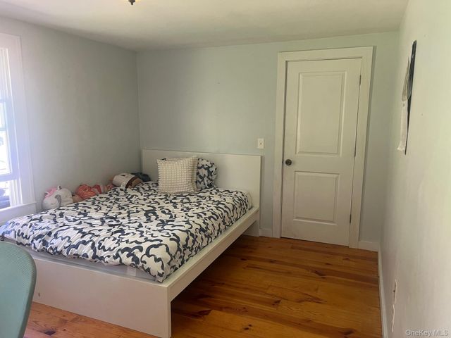 1245 Salt Point Turnpike, Pleasant Valley, NY 12569