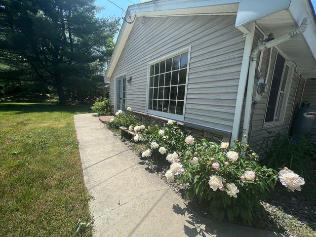 1245 Salt Point Turnpike, Pleasant Valley, NY 12569