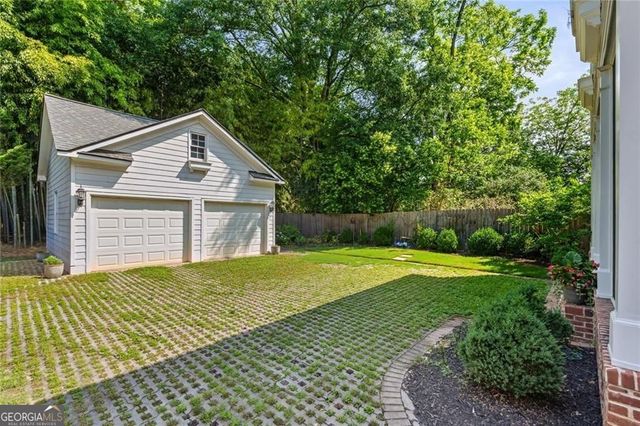 1070 Standard Drive NE, Brookhaven, GA 30319