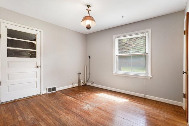 501 Marcelletti Avenue, Paw Paw, MI 49079