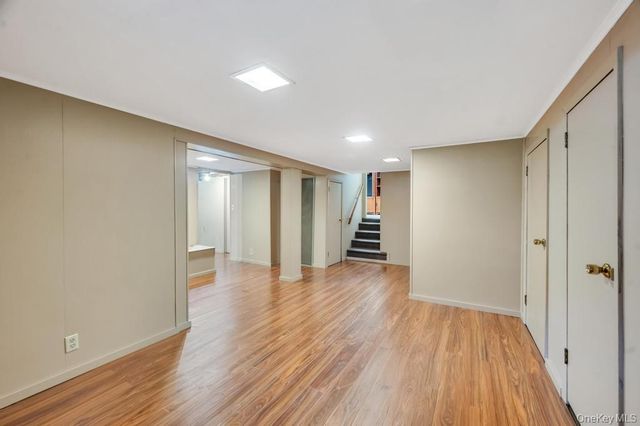 98 Larch Drive, Manhasset Hills, NY 11040