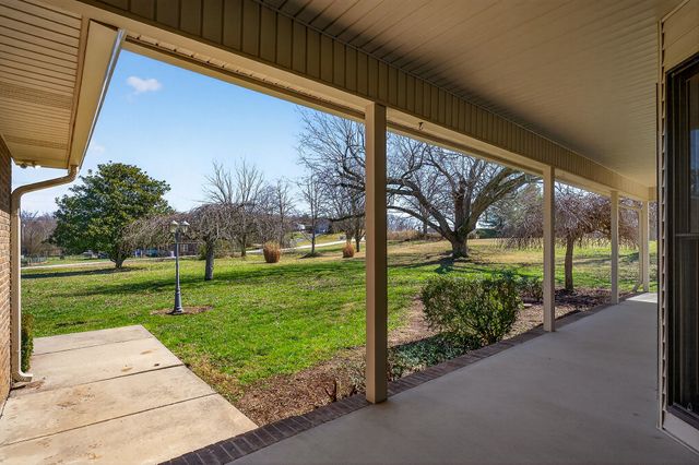 3857 Baxter Rd, Baxter, TN 38544