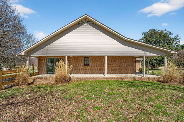 3857 Baxter Rd, Baxter, TN 38544