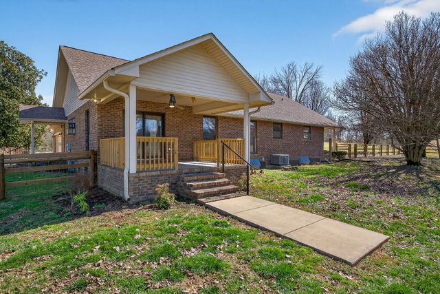 3857 Baxter Rd, Baxter, TN 38544