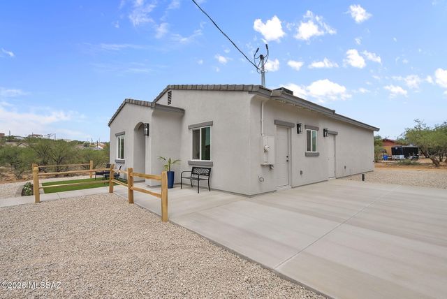 1801 Rusia Court, Rio Rico, AZ 85648