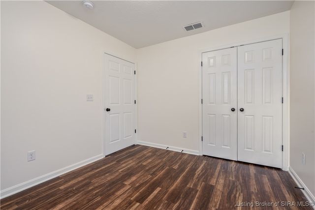 210 Clay Street, New Albany, IN 47150