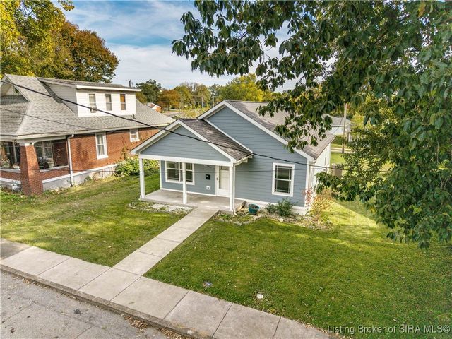 210 Clay Street, New Albany, IN 47150