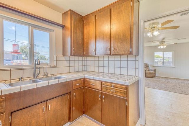 206 Cornwall Street, Salinas, CA 93906