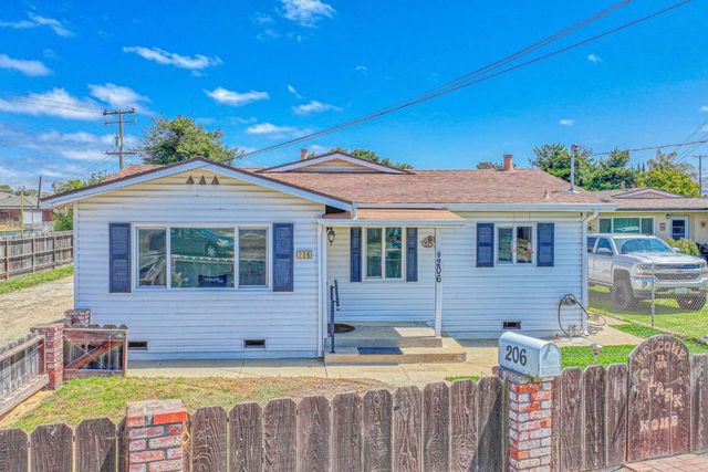 206 Cornwall Street, Salinas, CA 93906