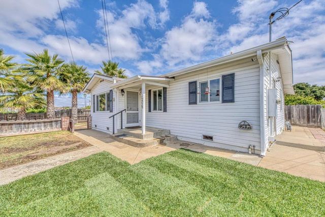 206 Cornwall Street, Salinas, CA 93906