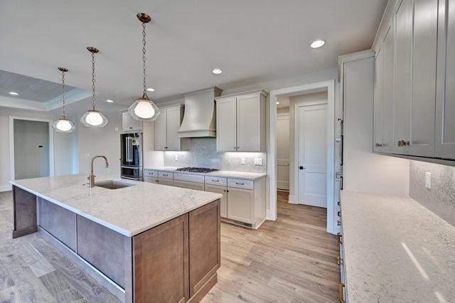820 Fairbanks Lane, Southgate, KY 41071