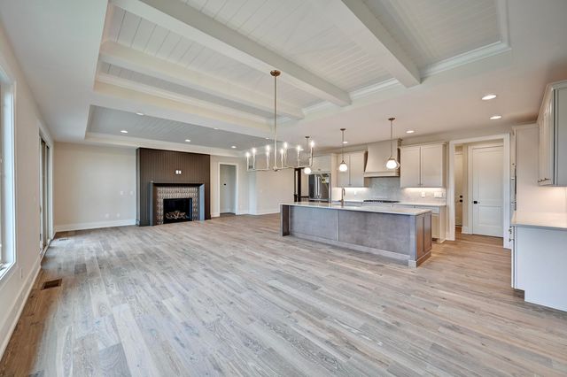 820 Fairbanks Lane, Southgate, KY 41071