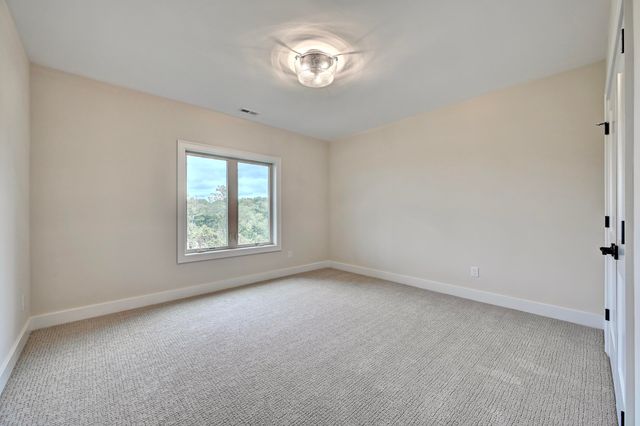 820 Fairbanks Lane, Southgate, KY 41071