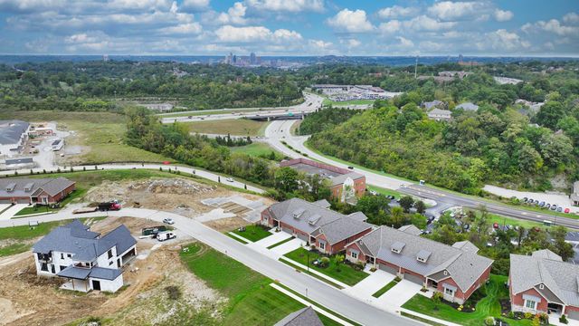 820 Fairbanks Lane, Southgate, KY 41071