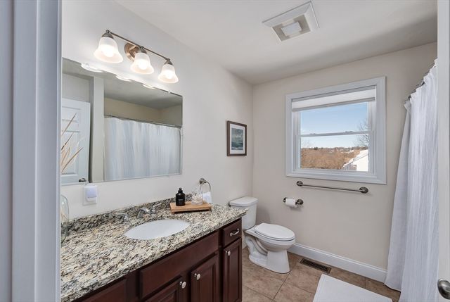 259 Hilldale Ave, Haverhill, MA 01832