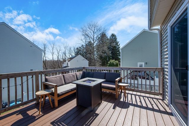 259 Hilldale Ave, Haverhill, MA 01832