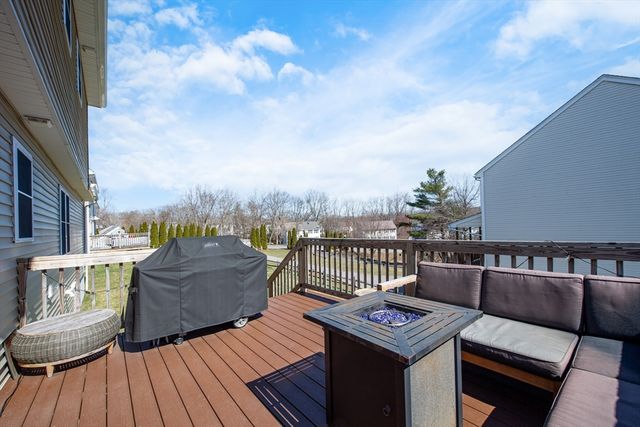 259 Hilldale Ave, Haverhill, MA 01832