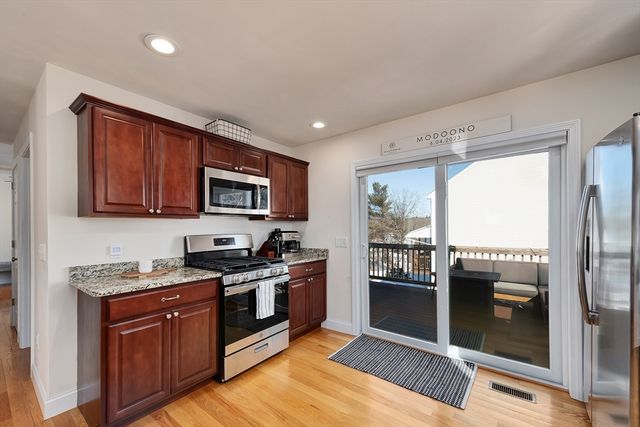 259 Hilldale Ave, Haverhill, MA 01832