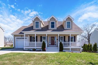 259 Hilldale Ave, Haverhill, MA 01832