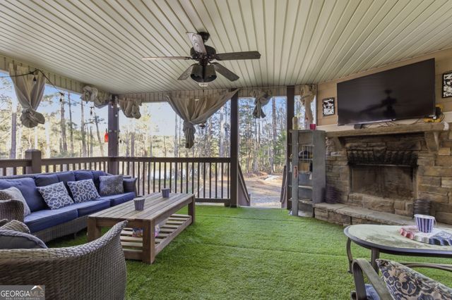 37 Farmstead Way, Senoia, GA 30276