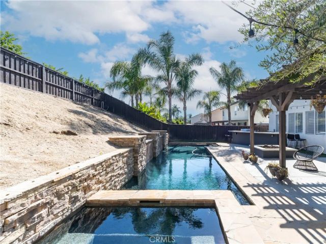19441 Allenhurst, Riverside, CA 92508