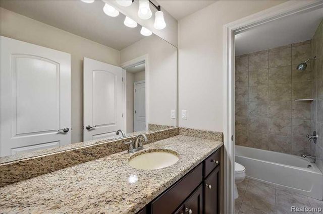 2885 Ambleside Court, Rochester, MI 48306