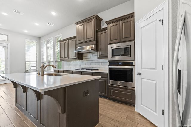9011 Pond Gate, Boerne, TX 78015