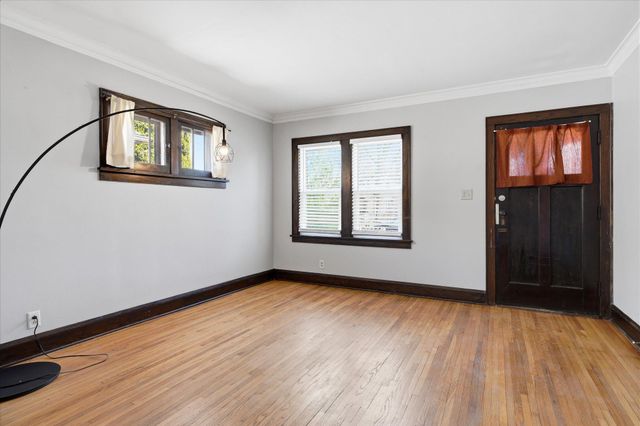 4240 28th Avenue S, Minneapolis, MN 55406