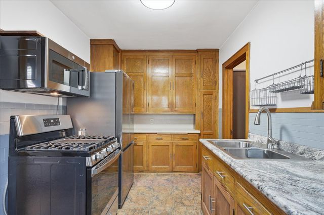 4240 28th Avenue S, Minneapolis, MN 55406